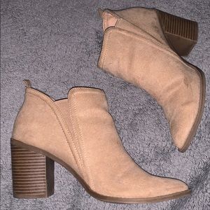 Francesca’s Ankle Booties